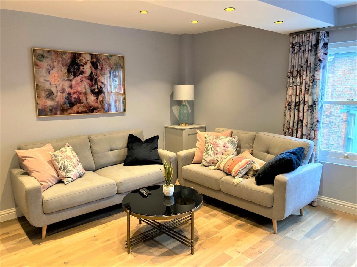 Apartmán Escape 2 Unwind, Minster Retreat - Sleeps 5 York Exteriér fotografie